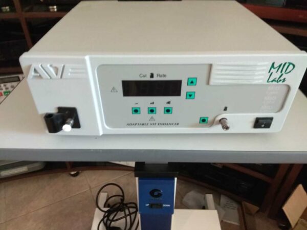 Vitrector AVE de alta velocidad individual MidLabs 1 en excelentes condiciones para una Vitrectomia facil e independiente-0