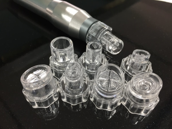 Hydrafacial equipo básico para dermoabrasión exfoliación y limpieza de la piel de forma ágil y segura mediante presión de agua y succión marca SANHE-3743