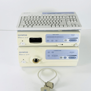 Olympus CV/CLV 180 Sistema de Video Endoscopia ,solo video procesador y fuente de luz